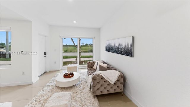 25813 SW 145th Ave, Homestead, FL 33032