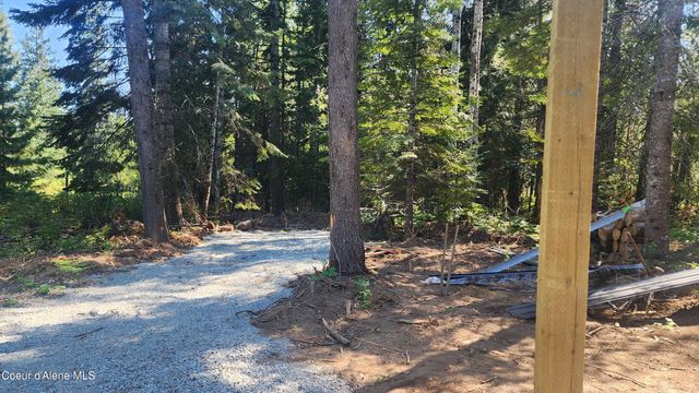 26 Elkhorn Rd, Priest River, ID 83856