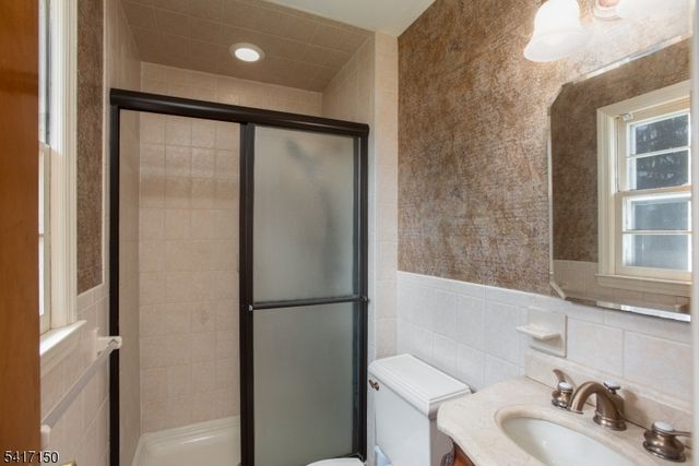 45 Blue Ridge Ave, Green Brook Twp., NJ 08812