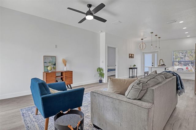 660 YARDLEY STREET SW, Palm Bay, FL 32908