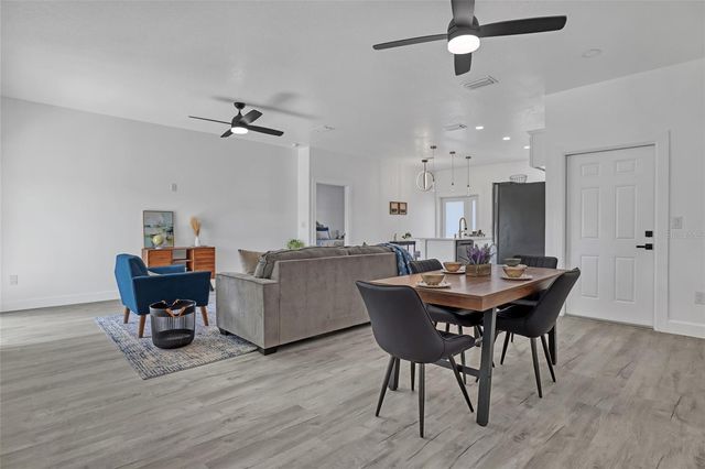 660 YARDLEY STREET SW, Palm Bay, FL 32908