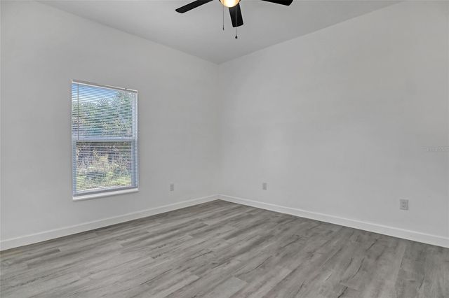 660 YARDLEY STREET SW, Palm Bay, FL 32908