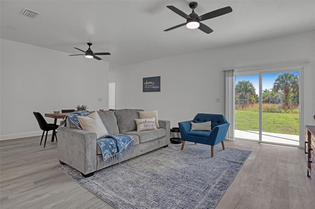 660 YARDLEY STREET SW, Palm Bay, FL 32908