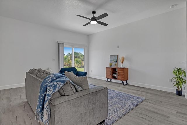 660 YARDLEY STREET SW, Palm Bay, FL 32908