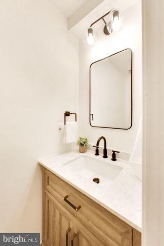 11608 PLEASANT MEADOW DR, North Potomac, MD 20878