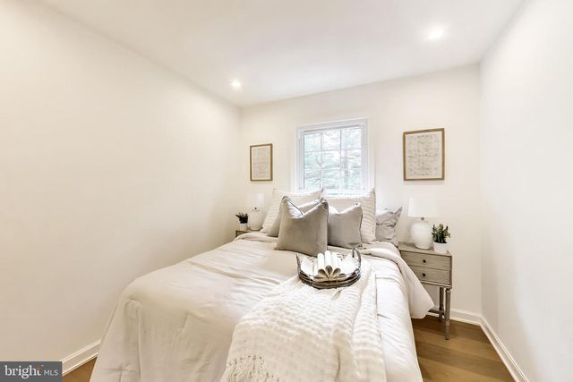 11608 PLEASANT MEADOW DR, North Potomac, MD 20878