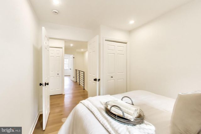 11608 PLEASANT MEADOW DR, North Potomac, MD 20878