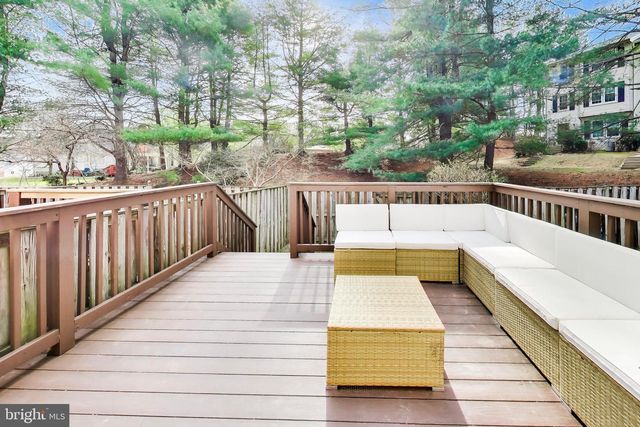 11608 PLEASANT MEADOW DR, North Potomac, MD 20878