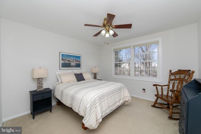 6 TEDDINGTON WAY, Mount Laurel, NJ 08054