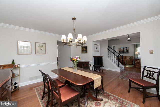 6 TEDDINGTON WAY, Mount Laurel, NJ 08054