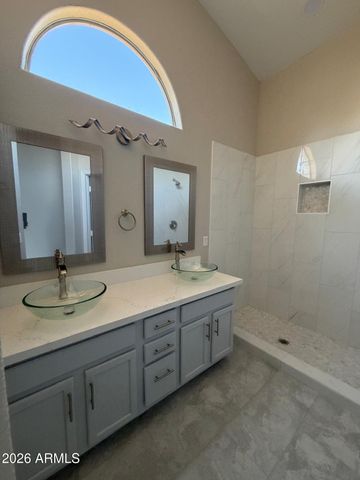 2528 E CABALLERO Street, Mesa, AZ 85213