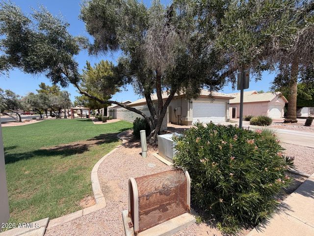 2528 E CABALLERO Street, Mesa, AZ 85213