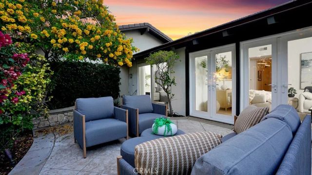 2211 Fortuna, Newport Beach, CA 92660