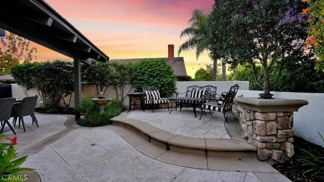 2211 Fortuna, Newport Beach, CA 92660