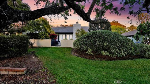2211 Fortuna, Newport Beach, CA 92660