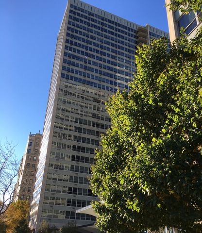 3550 N LAKE SHORE Drive 2403, Chicago, IL 60657