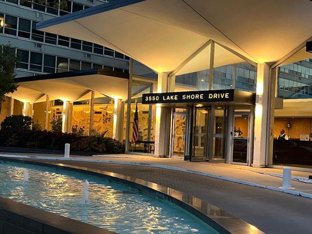 3550 N LAKE SHORE Drive 2403, Chicago, IL 60657