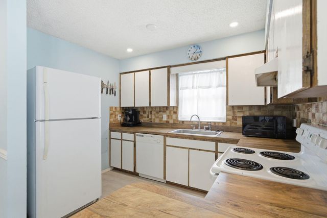 3047 CASCADE DRIVE, Clearwater, FL 33761