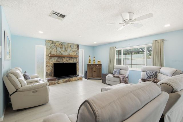 3047 CASCADE DRIVE, Clearwater, FL 33761