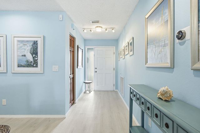 3047 CASCADE DRIVE, Clearwater, FL 33761