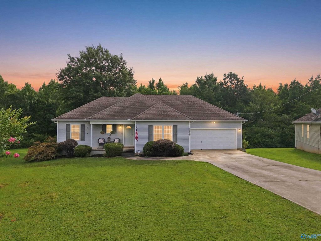 12908 Quartz Circle, Madison, AL 35756