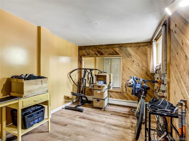 902 High Rd, Manitou Springs, CO 80829