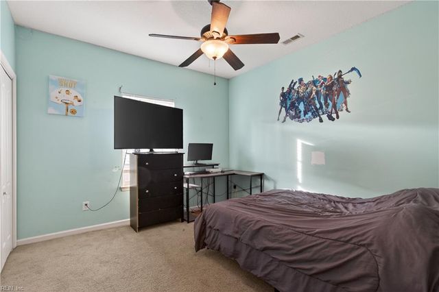 206 Blue Heron TRL, Carrollton, VA 23314