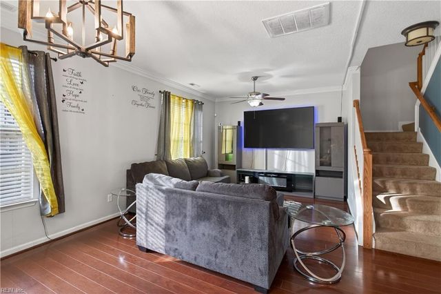 206 Blue Heron TRL, Carrollton, VA 23314