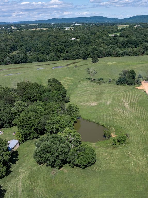 11362 Jim Hall CR601 Road, Prairie Grove, AR 72753