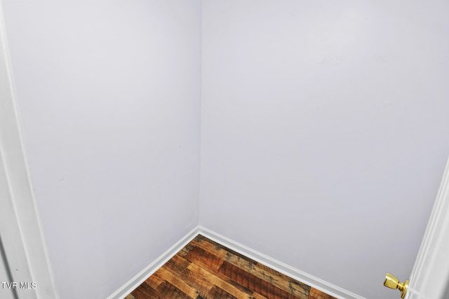 403 East M Street 403, Elizabethton, TN 37643
