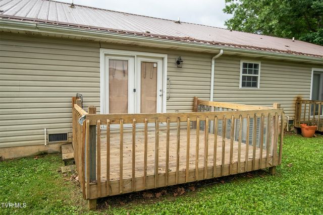 403 East M Street 403, Elizabethton, TN 37643