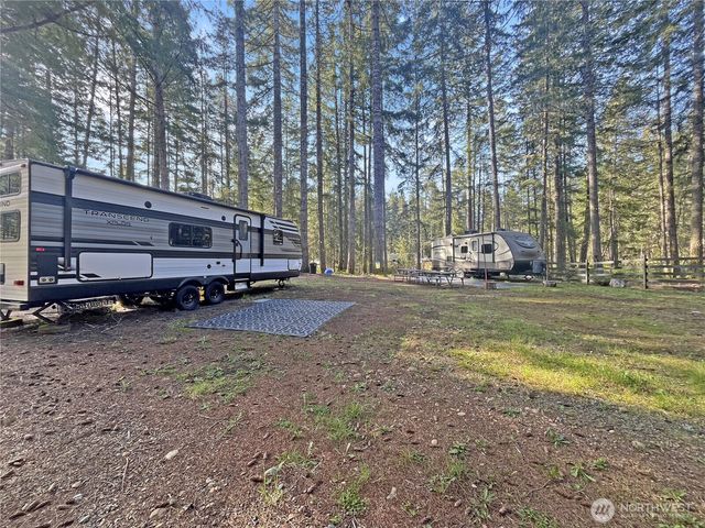 1220 N Cod Place, Hoodsport, WA 98548