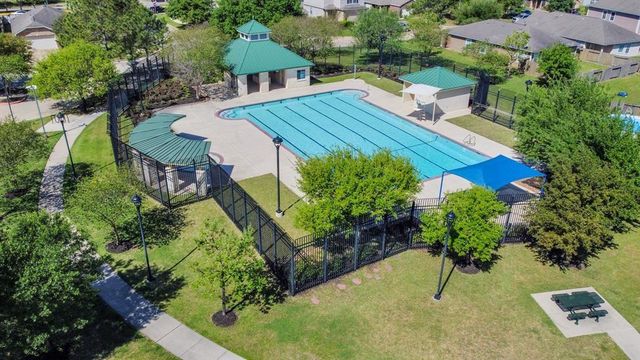 19311 Poppy Grove Lane, Cypress, TX 77433