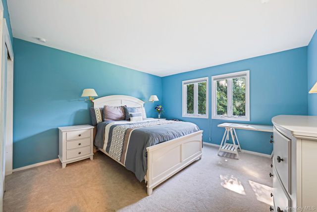 174 Dix Hills Road, Dix Hills, NY 11746