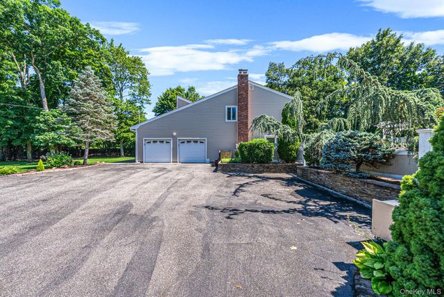 174 Dix Hills Road, Dix Hills, NY 11746