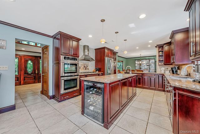 174 Dix Hills Road, Dix Hills, NY 11746