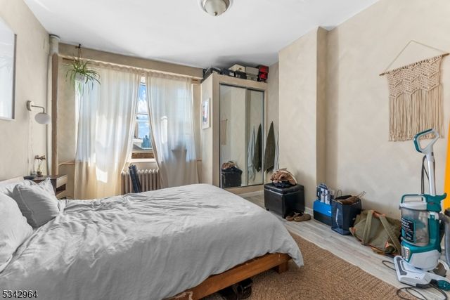 5707 Hudson Ave APT 11, West New York Town, NJ 07093