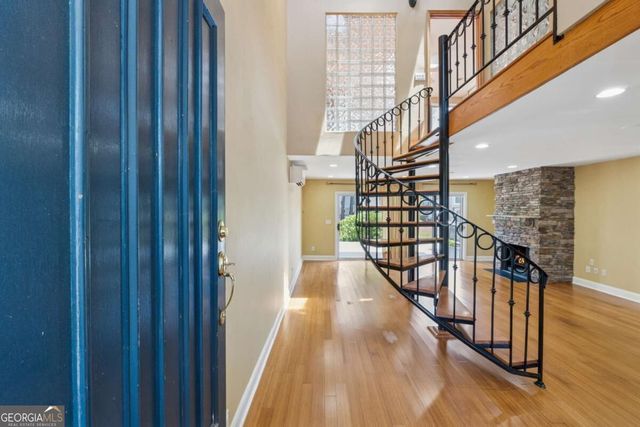 1023 Riverbend Club Drive SE 23, Atlanta, GA 30339