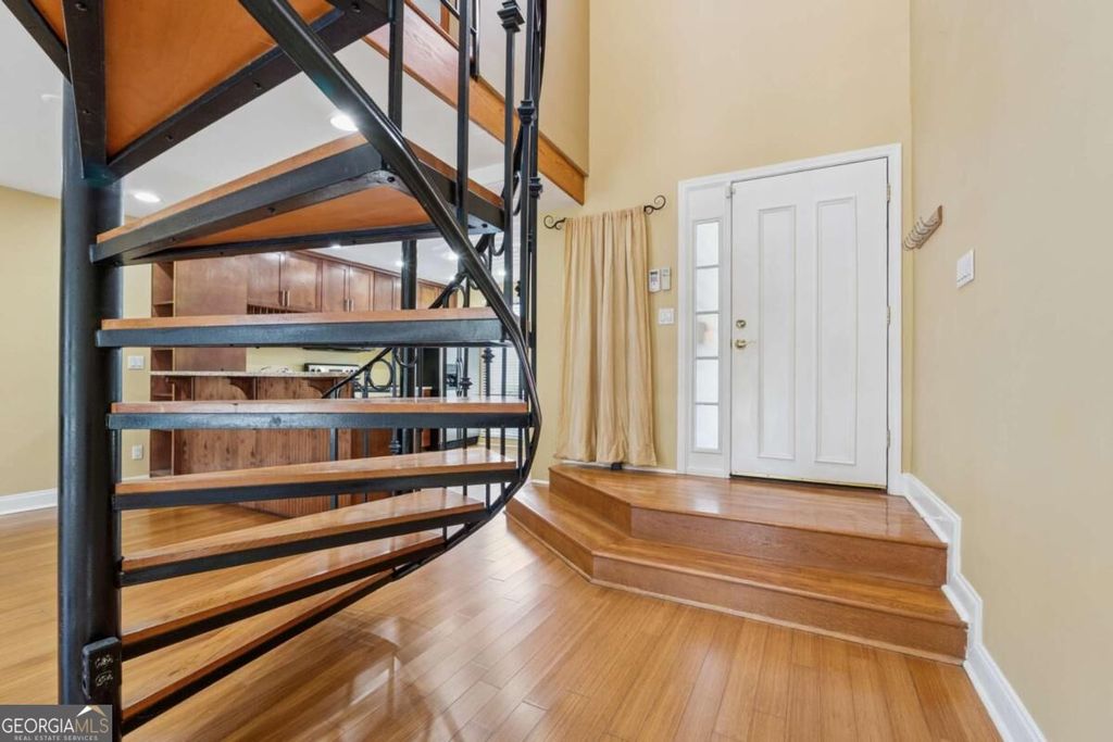1023 Riverbend Club Drive SE 23, Atlanta, GA 30339 — photo 5
