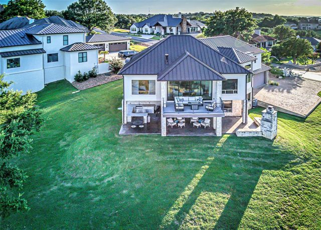 207 Florentine, Horseshoe Bay, TX 78657