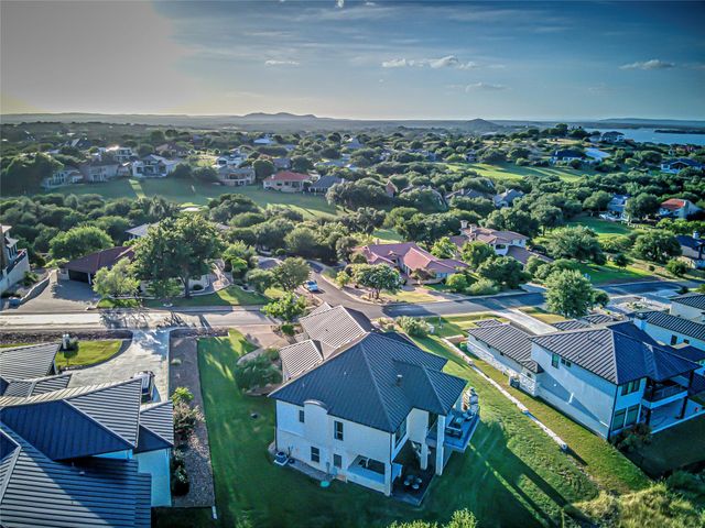 207 Florentine, Horseshoe Bay, TX 78657