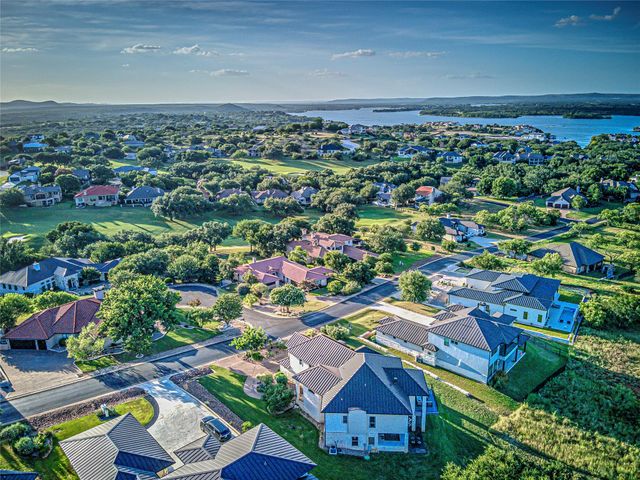 207 Florentine, Horseshoe Bay, TX 78657