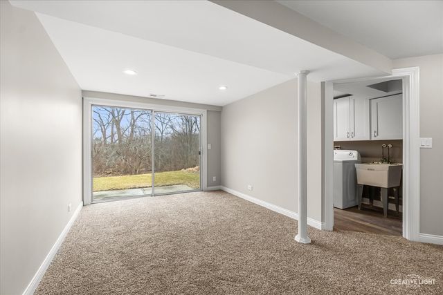 43 N Walnut Court, Streamwood, IL 60107