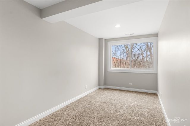 43 N Walnut Court, Streamwood, IL 60107