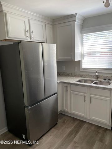 3677 WALSH Street, Jacksonville, FL 32205