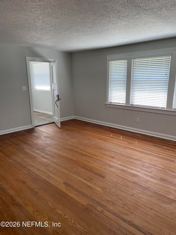 3677 WALSH Street, Jacksonville, FL 32205