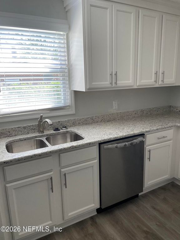 3677 WALSH Street, Jacksonville, FL 32205