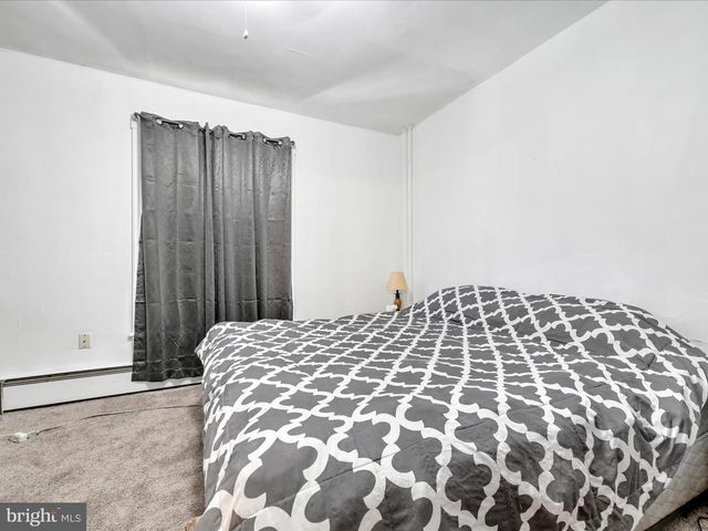 937 POTTSVILLE ST, Pottsville, PA 17901