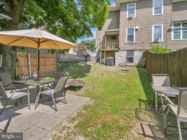 937 POTTSVILLE ST, Pottsville, PA 17901