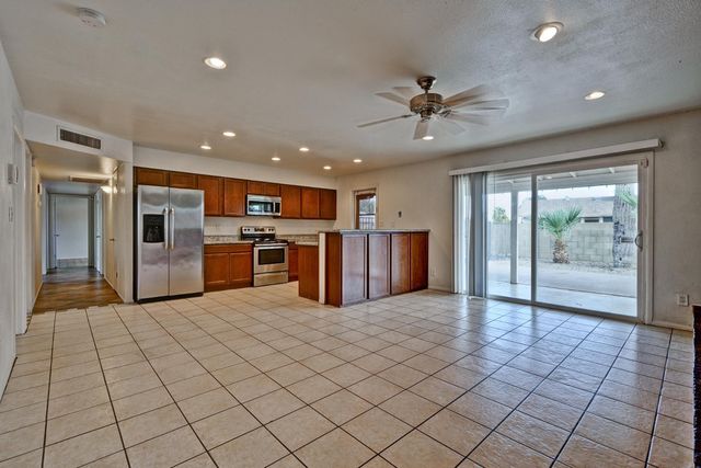 3344 W Yucca Street, Phoenix, AZ 85029